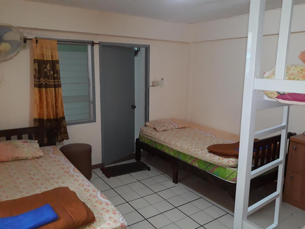 Dutch Guest House Csiangmaj Kültér fotó